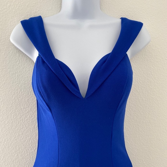 Royal blue gown - Picture 6 of 8